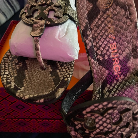 Tory Burch Miller sandals size 10.5 - Picture 4 of 10